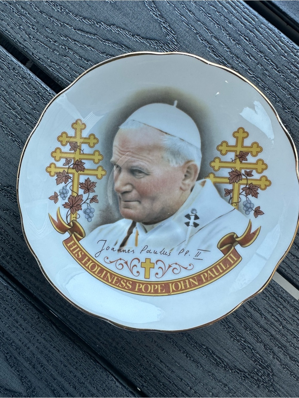 Commemorative Decorative Plate in White with Gold Trim